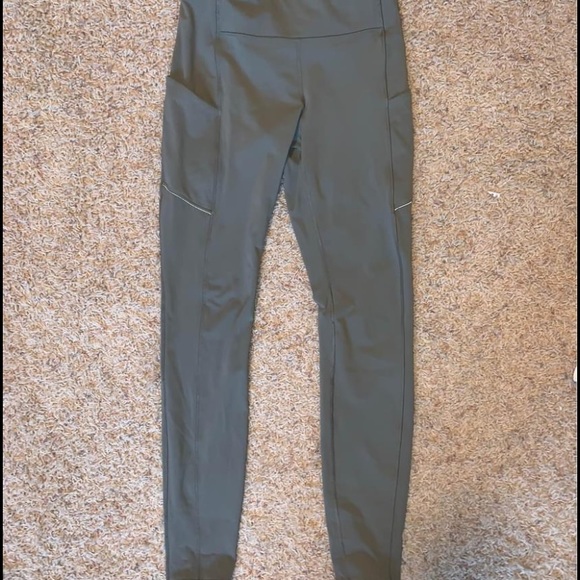 Lululemon fast and free leggings olive green 6 - Picture 3 of 5